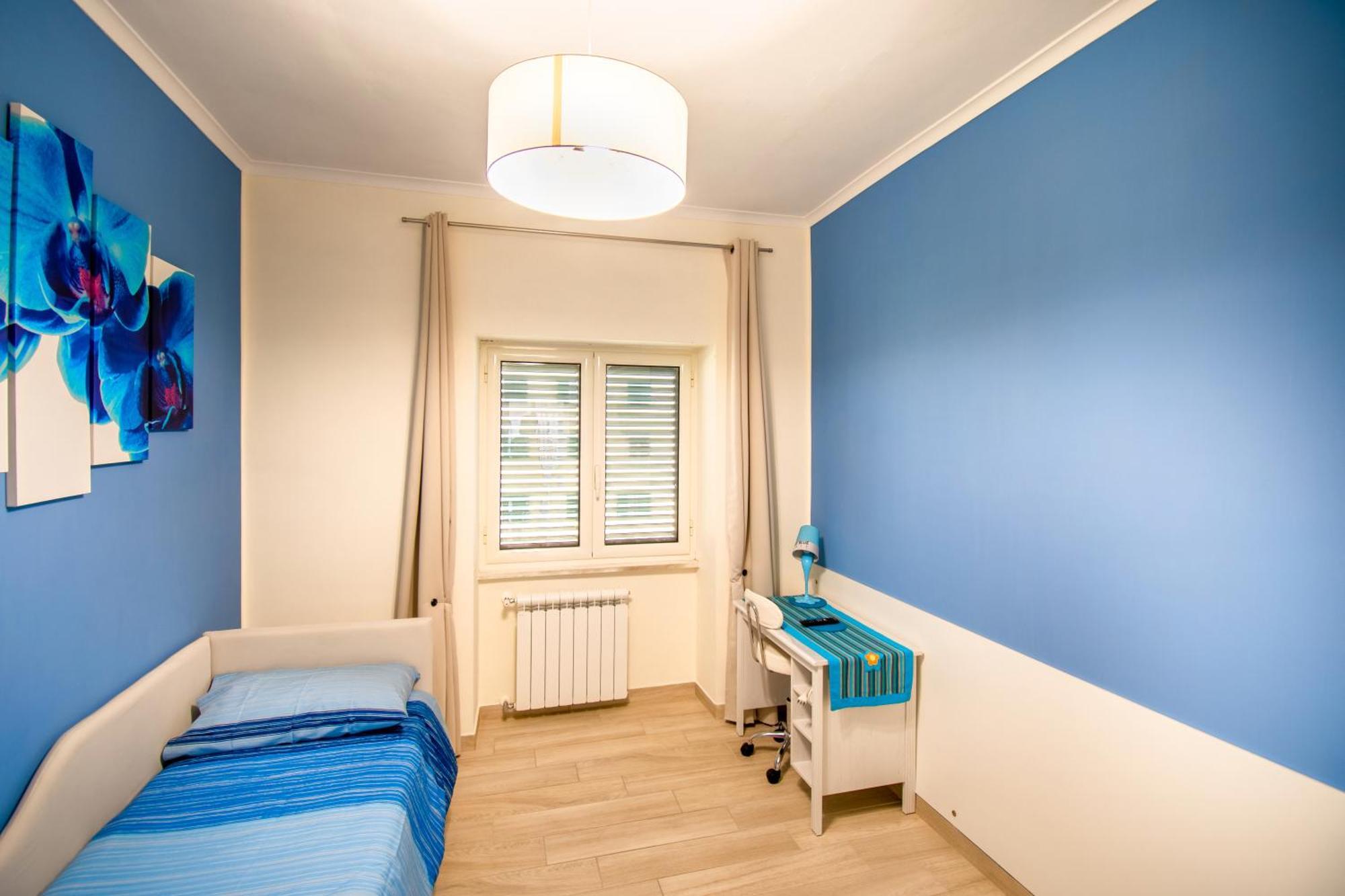 Color House Guest house *