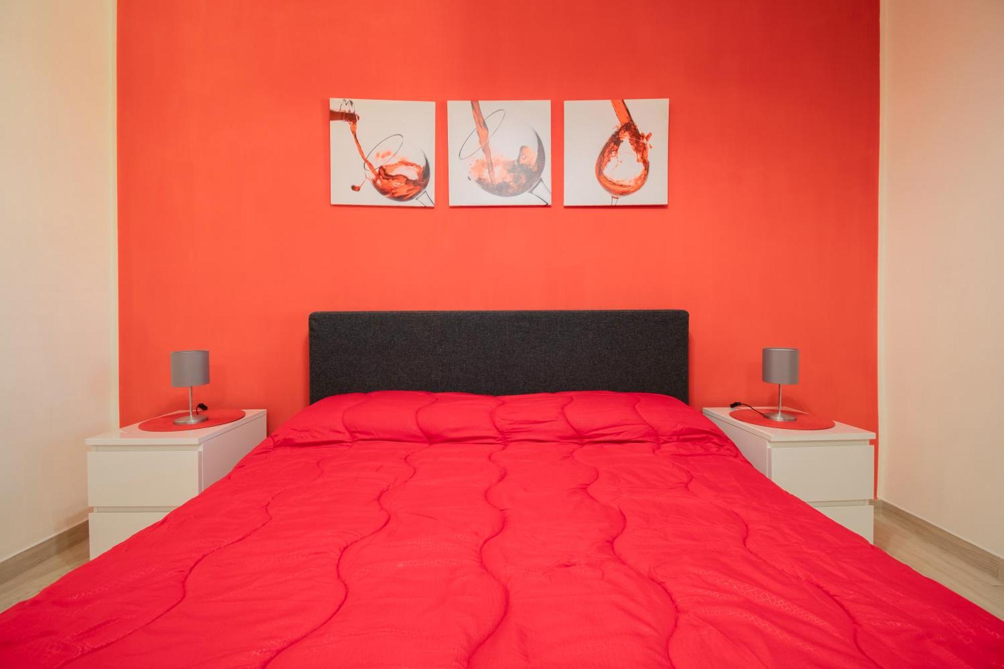 Color House * Naples